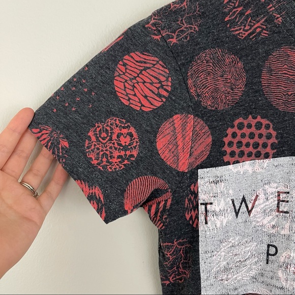 TWENTY ONE PILOTS Blurryface Graphic Band Tee - Picture 3 of 8